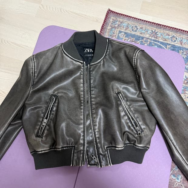 자라 레더 자켓 XS