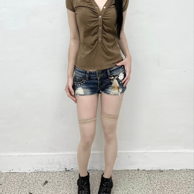 Beige brown shirring short collar
