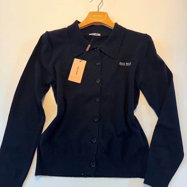 (새상품)미유미유카라가디건