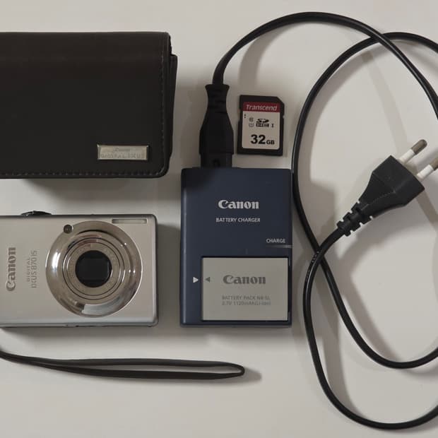 캐논 IXUS 870 IS (스테이씨 세은 디카)