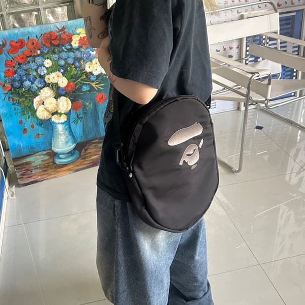 big ape head shoulder bag 숄더백