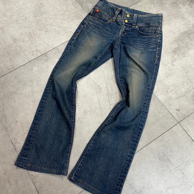 Georgia Love 투버튼 세미 부츠컷 데님팬츠