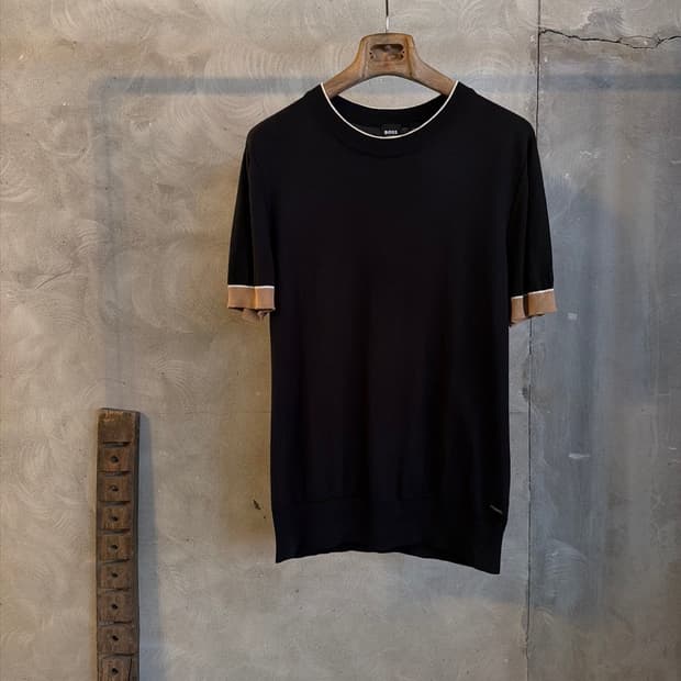 휴고보스 블랙라벨 썸머 니트 100