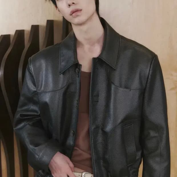 웨이비니스 플로우 레더 라인 자켓 2사이즈