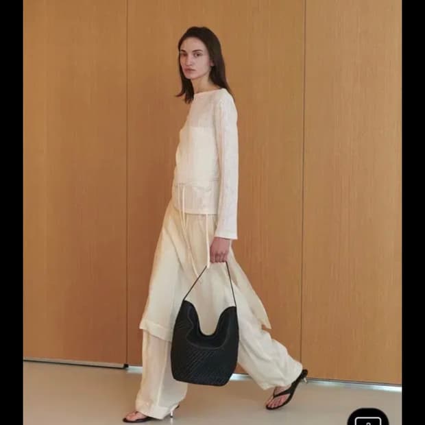 루에브르 Crease Jersey Top