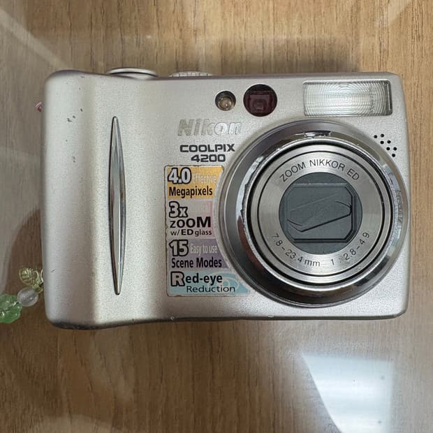 니콘 쿨픽스 4200 (작례O)