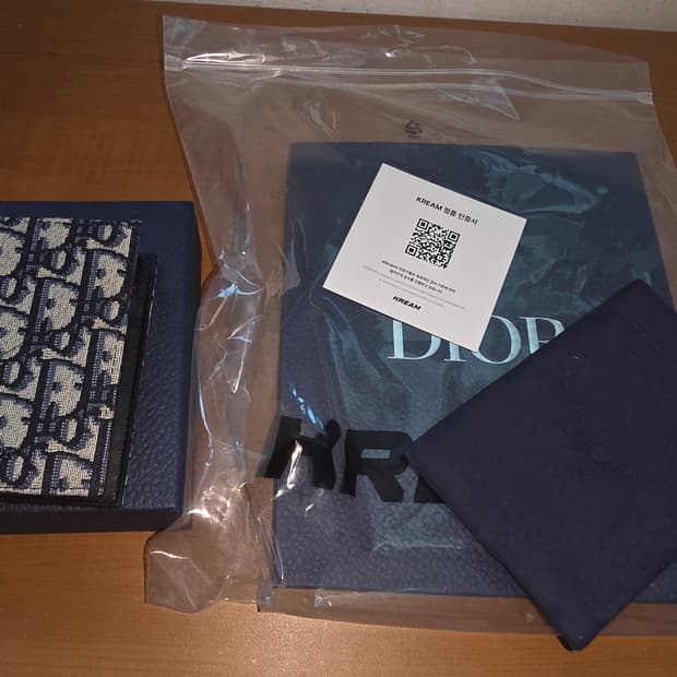 디올 2단 카드 홀더 베이지 & 블랙 디올 오블리크 자카드