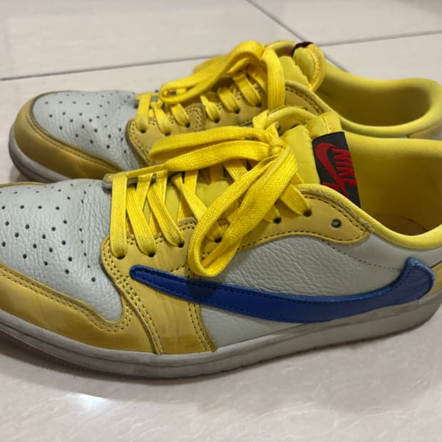 나이키 트래비스 스캇 카나리