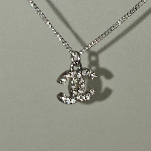 샤넬 925실버 빈티지 업사이클링 미니큐빅 목걸이