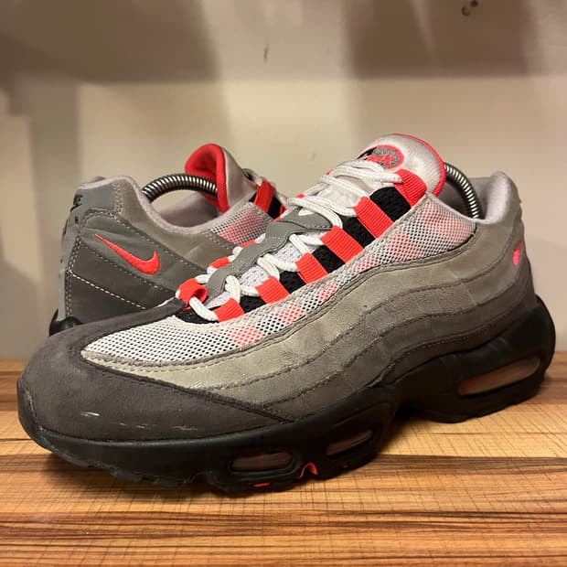 나이키 에어맥스95 그라데이션