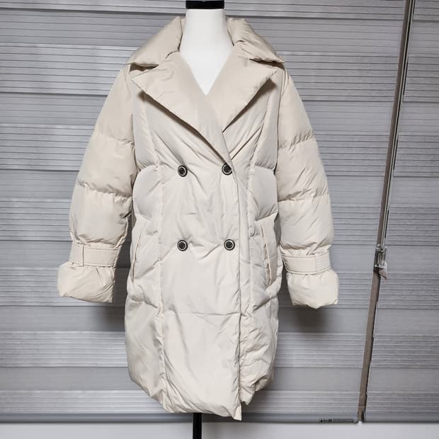 《새상품》구스 벨트 자켓형  패팅