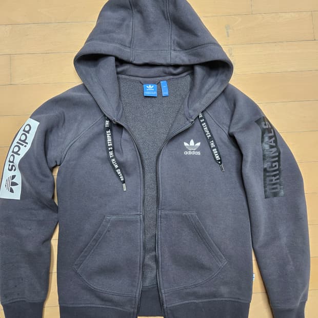 아디다스 후드집업 사이즈 95