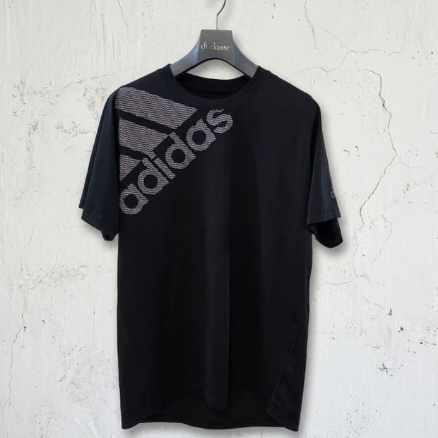 아디다스 블랙 반팔 티셔츠 로고 포인트 2XL