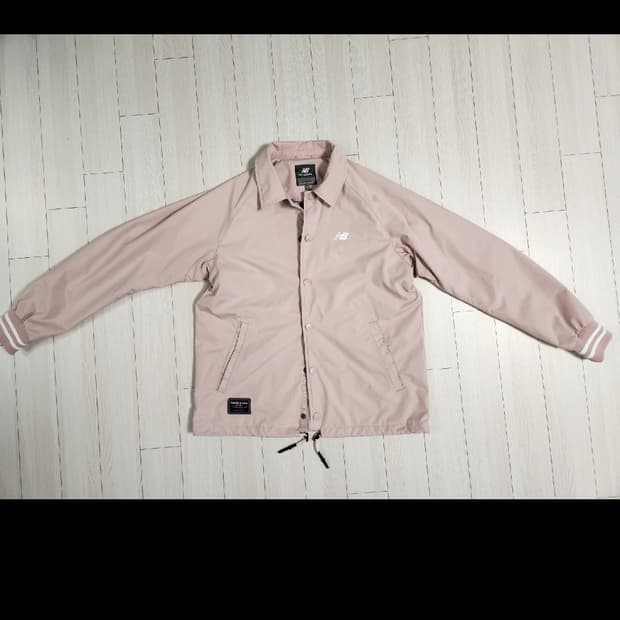 뉴발란스 UNI 클래식 코치자켓 (NBNA713023)  상태S급

뉴발