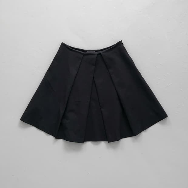 pleats tuck skirt