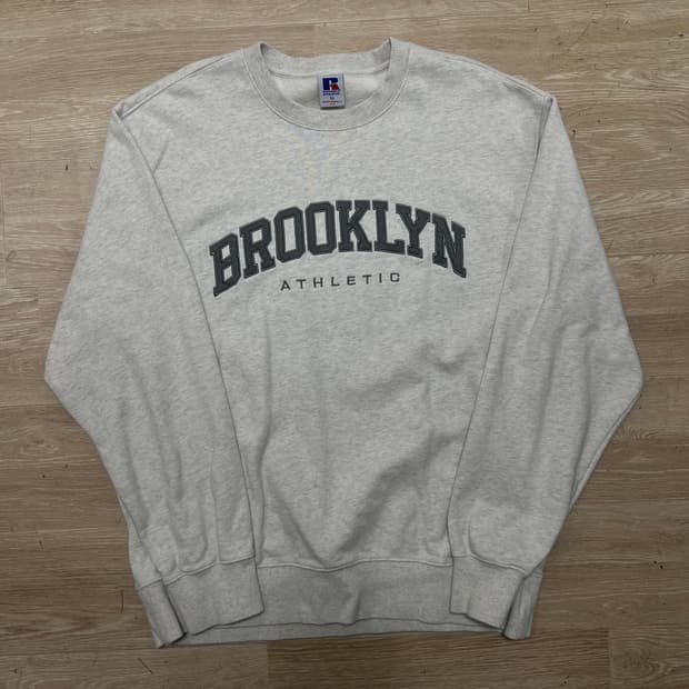 러셀 애슬레틱 브루클린 아치 로고 맨투맨 티셔츠 [그레이] XL/105