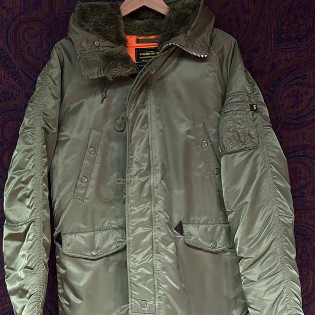 알파 인더스트리 n-3b 파카