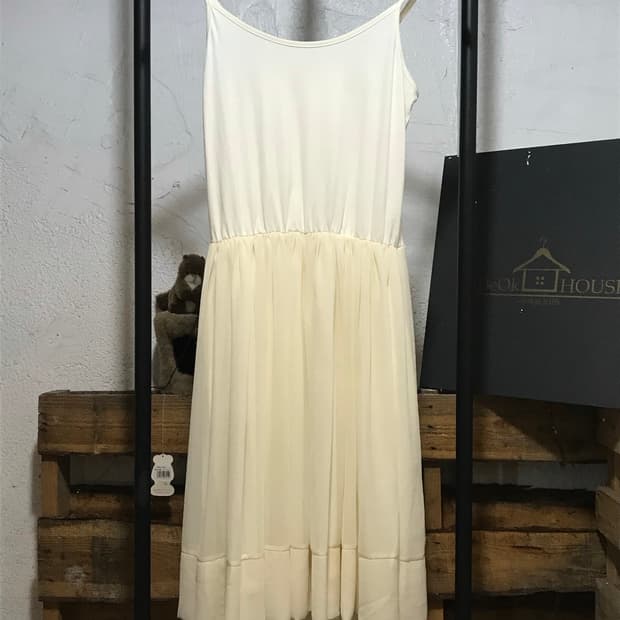 chiffon sleeveless dress