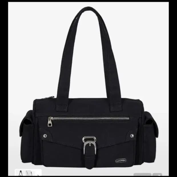 일리고 에센셜 포켓백 숄더백