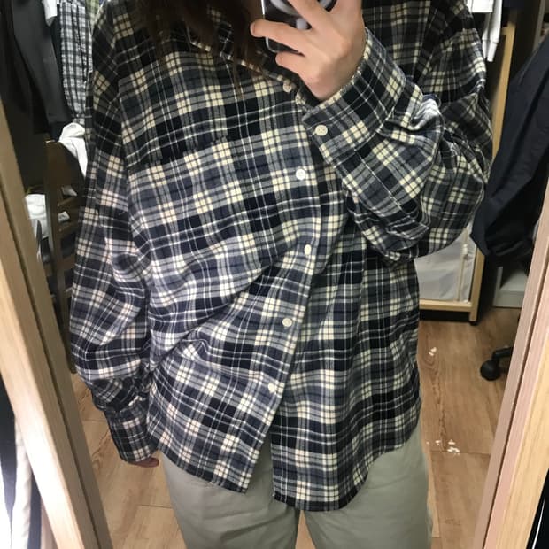 체크패턴 셔츠