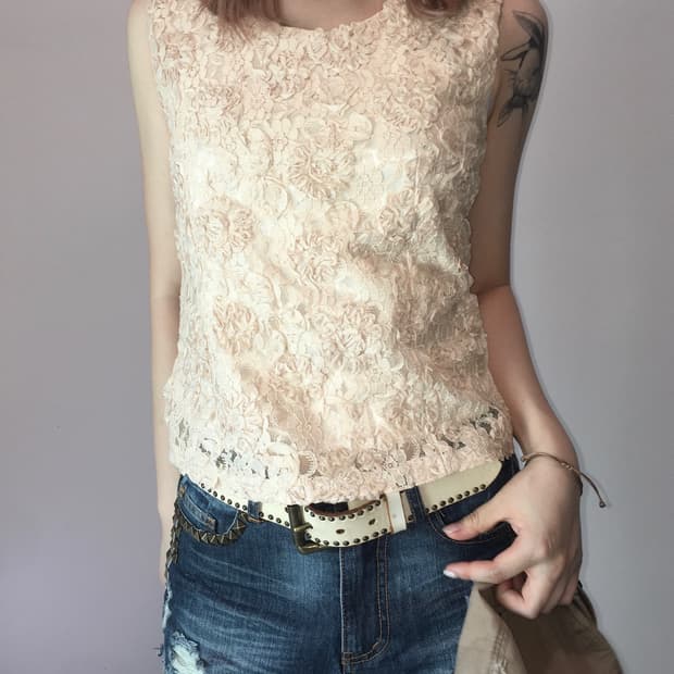 jpn vintage beige lace flower blouse