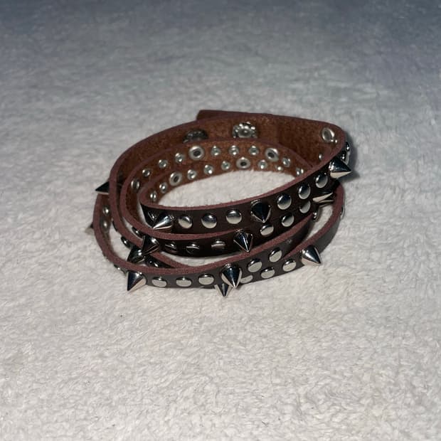 Stud leather Bracelet