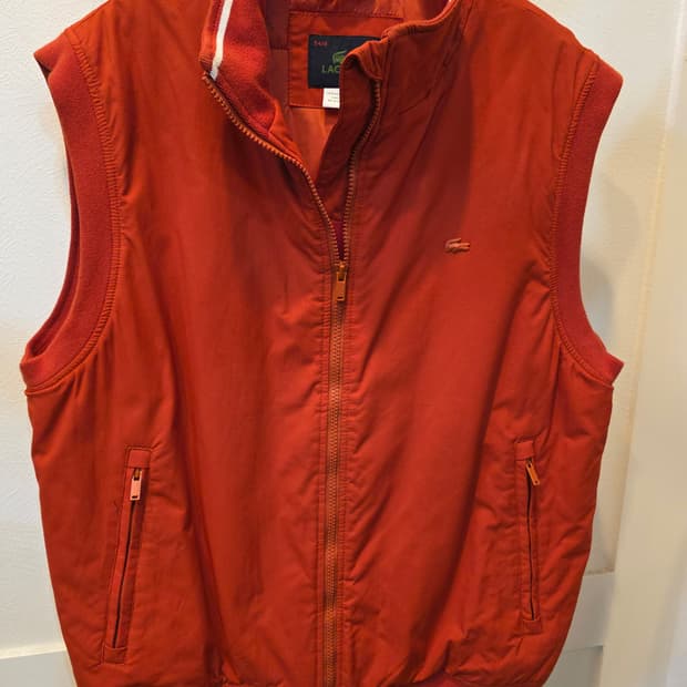라코스테 주황컬러 윈드브레이커조끼