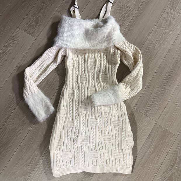 오프숄더 원피스