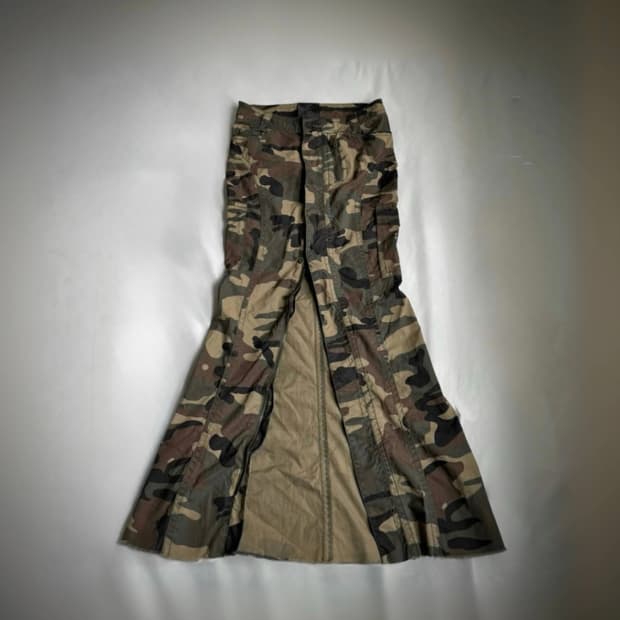 Moussy 락시크 y2k 펑크 갸루 지퍼디테일 트임 카모 맥시 롱스커트