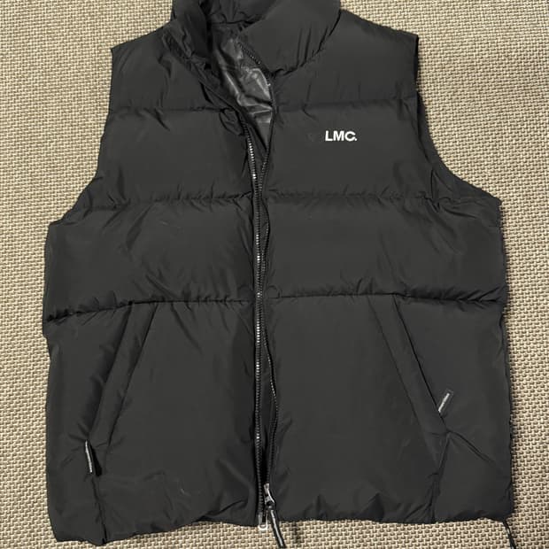 플리마켓🔥 LMC 덕 다운 패딩 베스트 블랙
