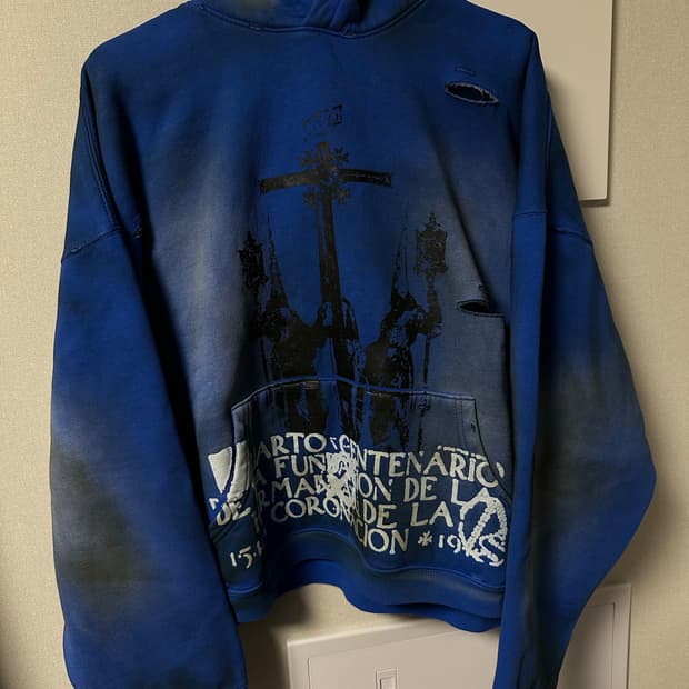 언더마이카 그레이브 오프 프리스트 후드