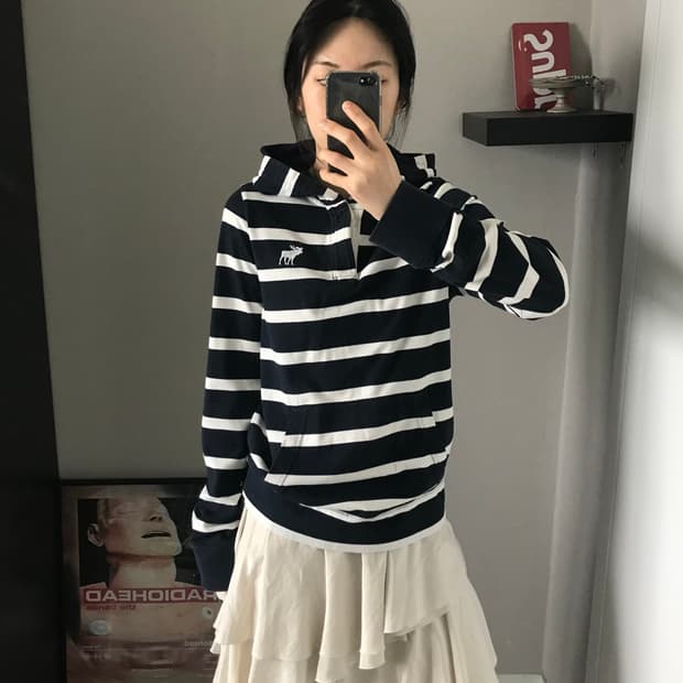 아베크롬비 산양 로고 스트라이프 반집업 버튼 후드 슬리브티