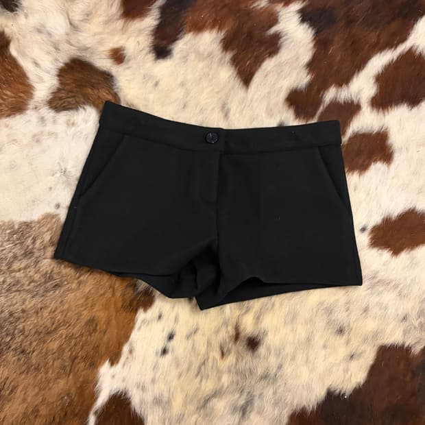 로우웨스트 모직 숏팬츠