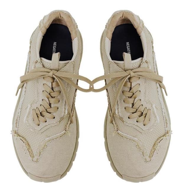 Curved Lace Sneakers_Beige 230