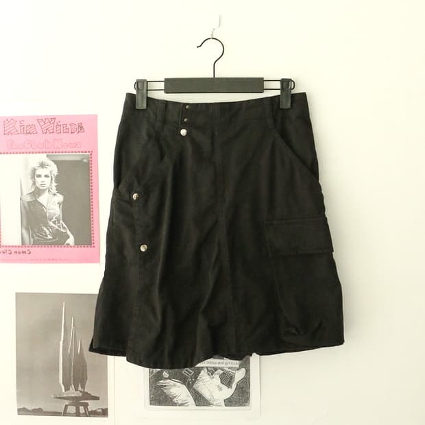 주카 블랙 카고 스커트 