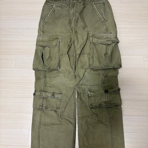 카키 카고 바지