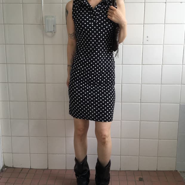 Dot pattern sleeveless onepiece