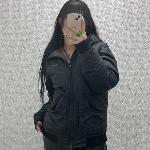 나이키 올드스쿨 캐주얼시크 덕다운 푸퍼 패딩 S C08583