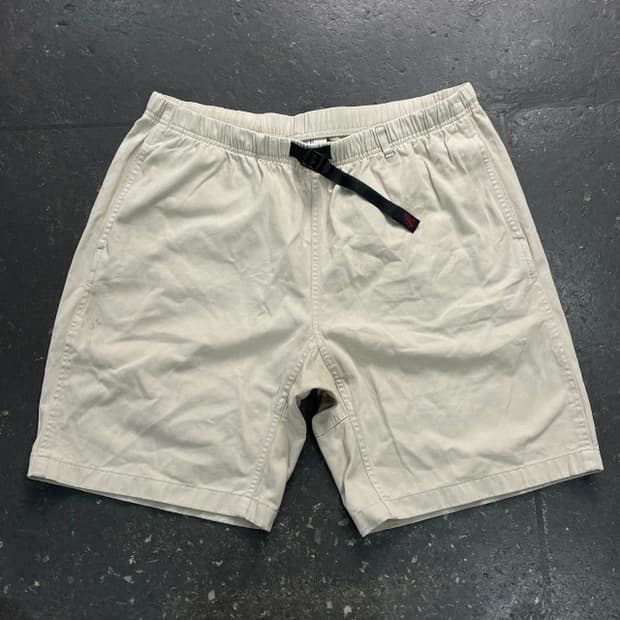 105 그라미치 반바지 