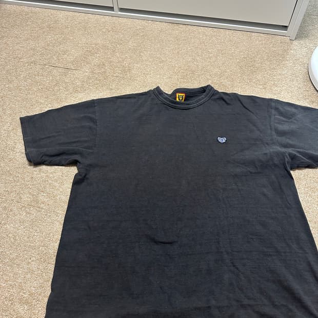 휴먼메이드 하트 배지 티셔츠 블랙 2xl 판매합니다.