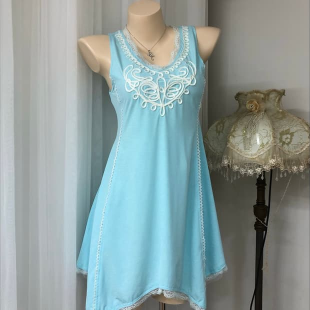 OZZ ANGELO embroidered mint slip dress