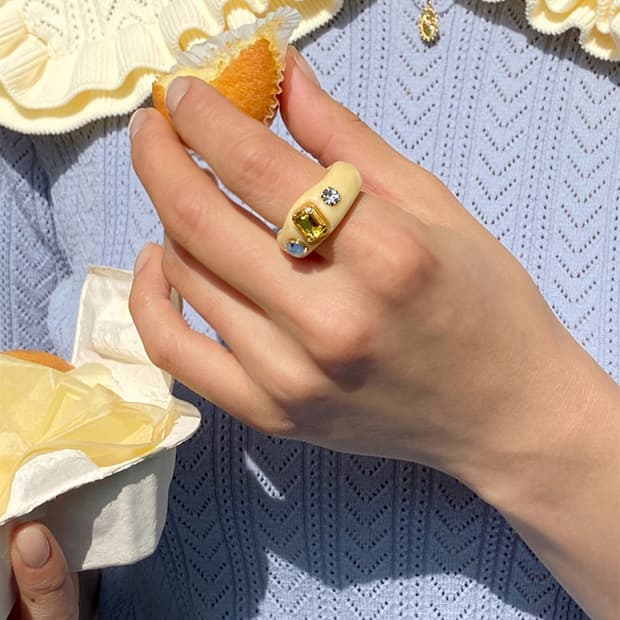 영리영리 Pope Ring