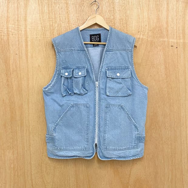 URBAN OUTFITTUERS denim vest 어반 아웃피터스 데님