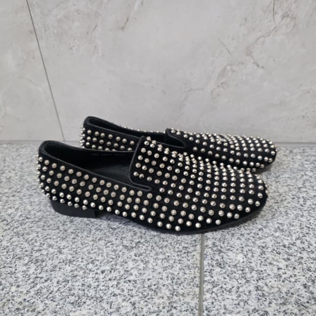 스터드 로퍼