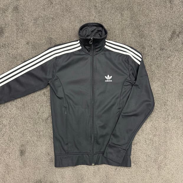 아디다스 유로파 트랙탑 90 블랙 [S]