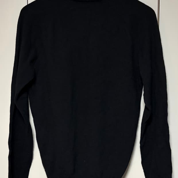 아미 터틀넥 스웨터 블랙 (캐시미어10+메리노울90)