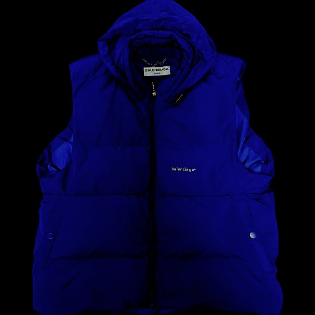 발렌시아가 c컬 패딩 코발트 블루