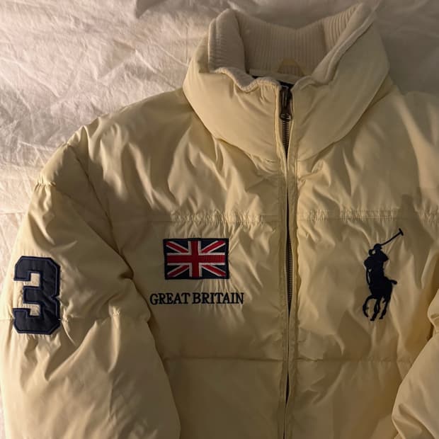 폴로 빅포니 브리튼 패딩 크림