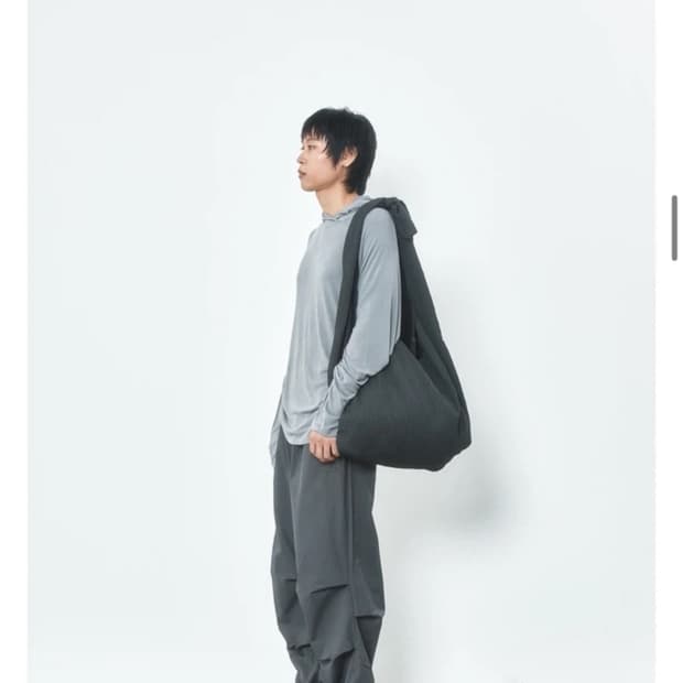 llud Adapt Crinkle Bag Charcoal