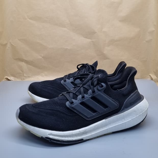 아디다스 울트라부스트21 남성운동화275 